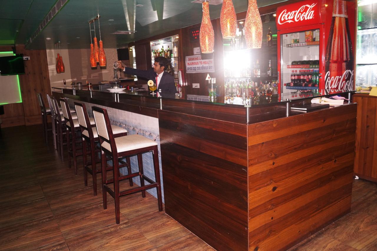 Hotel Kamlesh Continental Angul Exterior foto