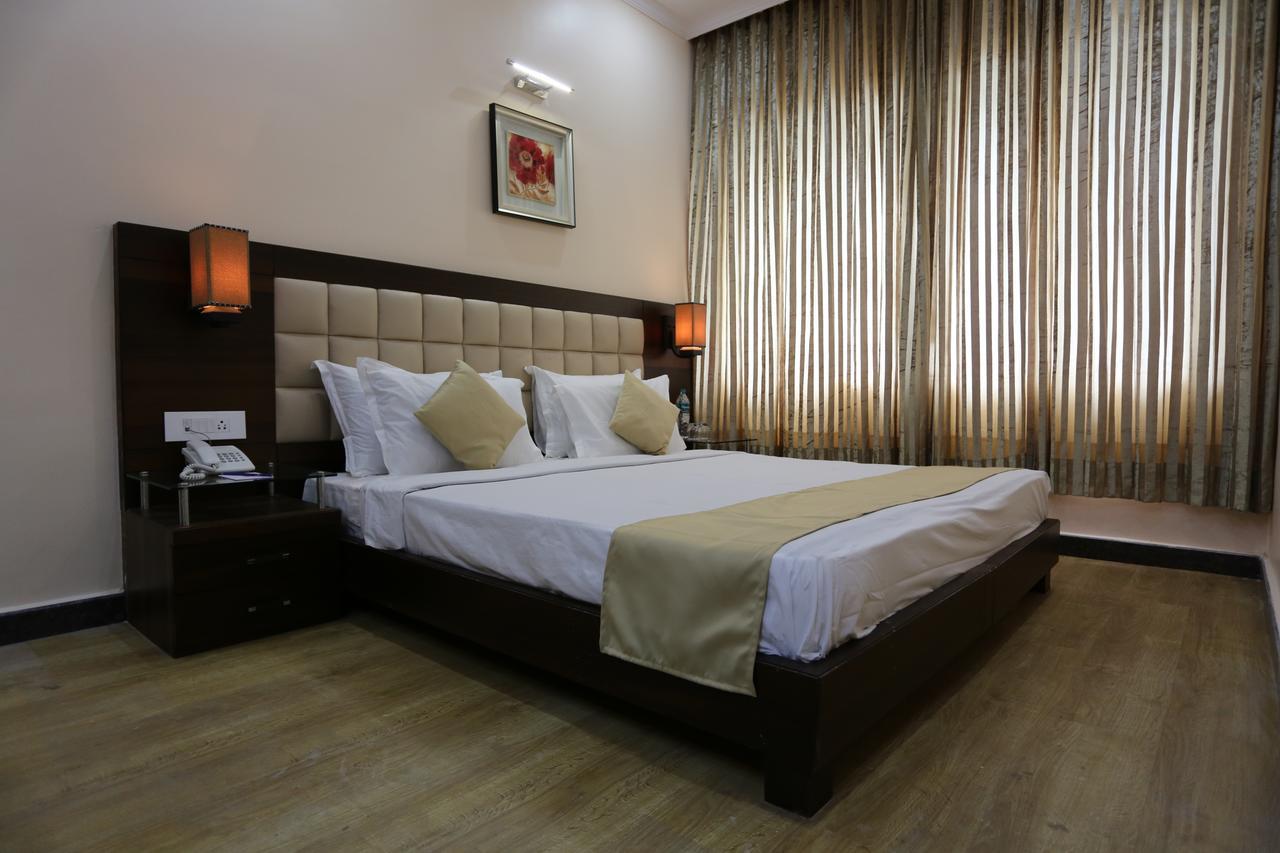 Hotel Kamlesh Continental Angul Habitación foto