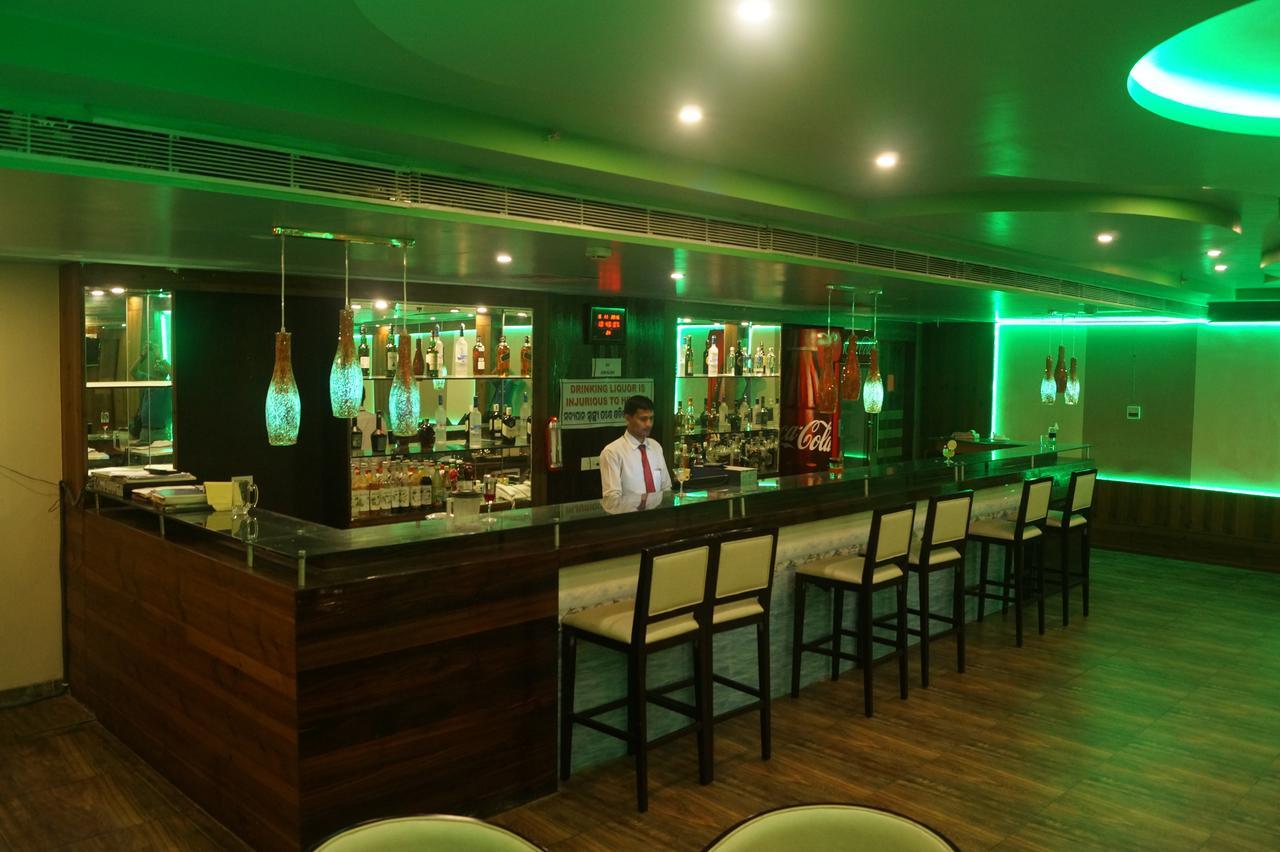 Hotel Kamlesh Continental Angul Exterior foto