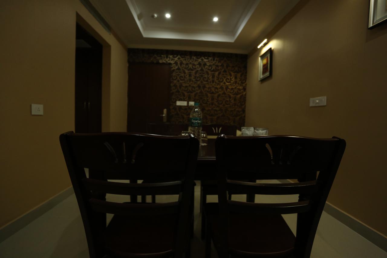 Hotel Kamlesh Continental Angul Habitación foto